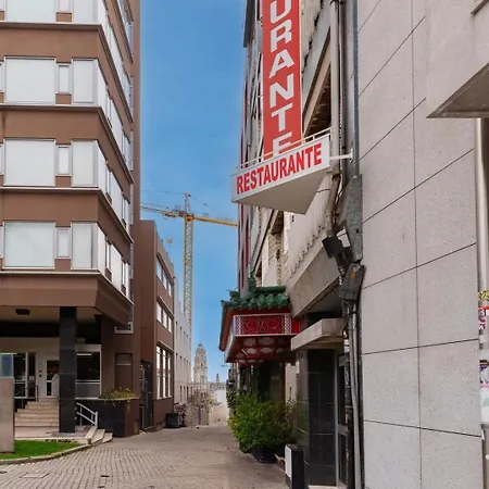 Loft With Private Balcony And A Classic Ceiling Apartment *