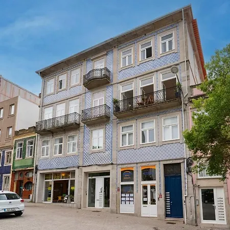 דירה Loft With Private Balcony And A Classic Ceiling פורטו