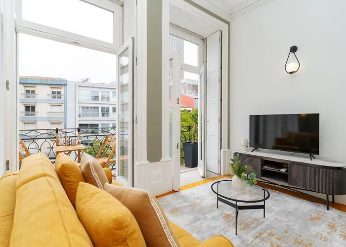 Loft With Private Balcony And A Classic Ceiling