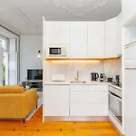 Daire Loft With Private Balcony And A Classic Ceiling Porto